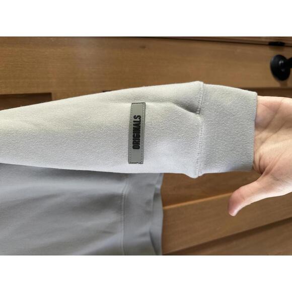 Originals Brooklyn Cloth Gray Pullover Crewneck Sweatshirt size Large - Picture 3 of 11